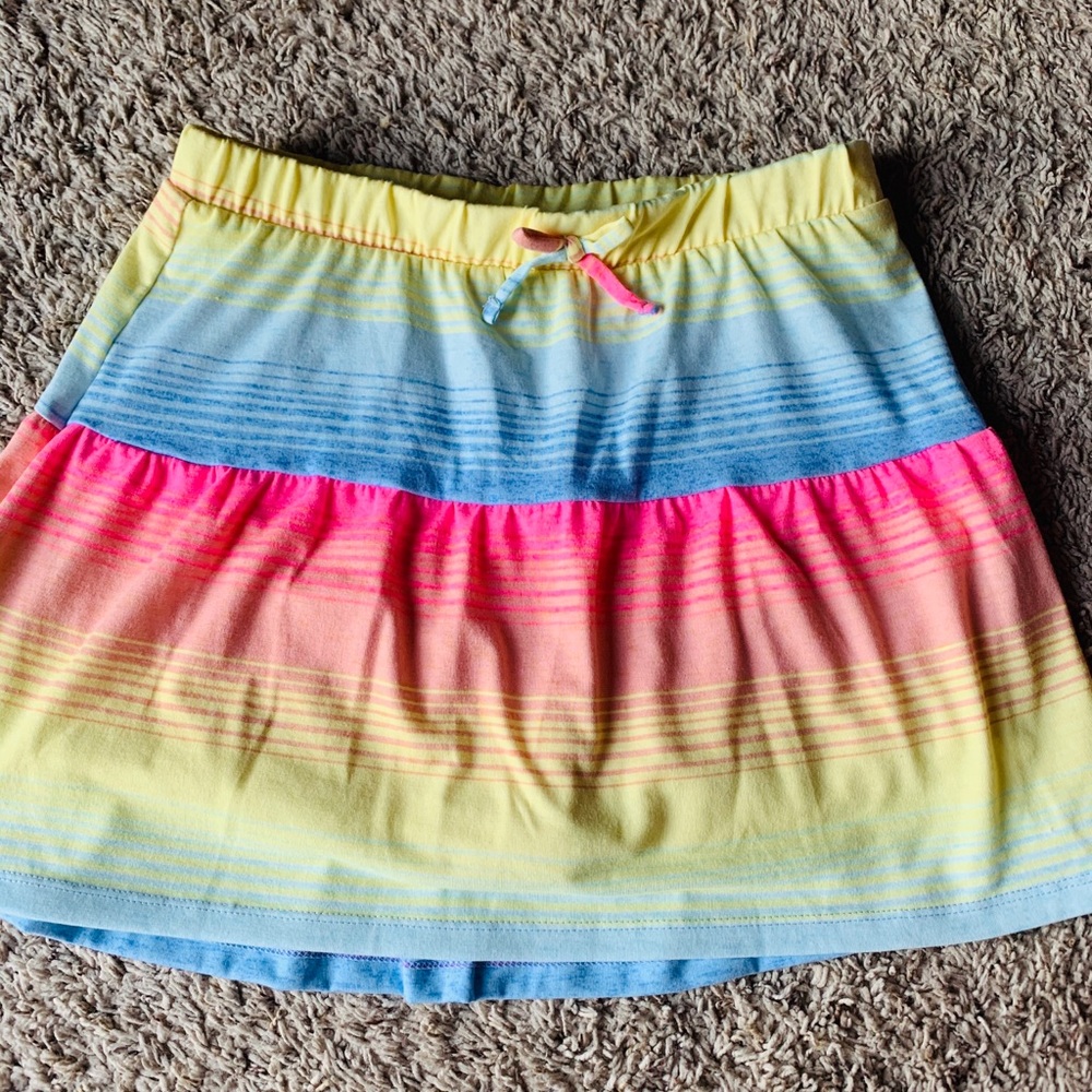 Girls skort, size XL (14)